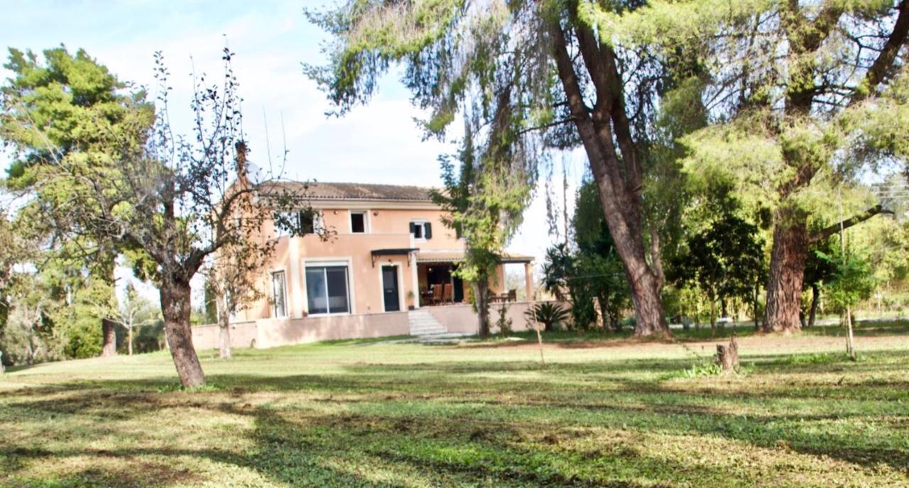 Ktima Loumoumba, Private Villa Gouvia Exterior photo